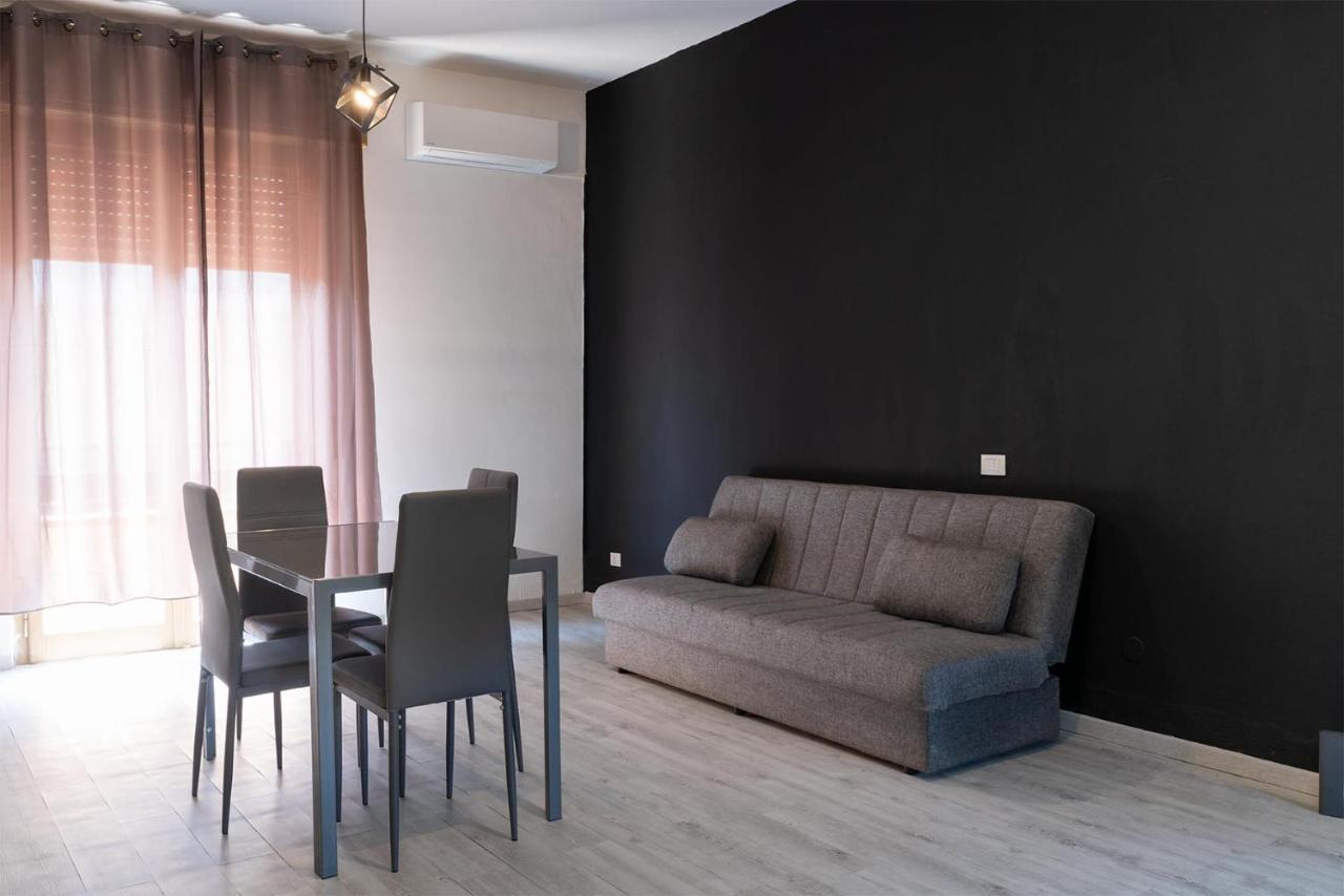 Monfalcone City Room Rental Apartment Cagliari Exterior foto